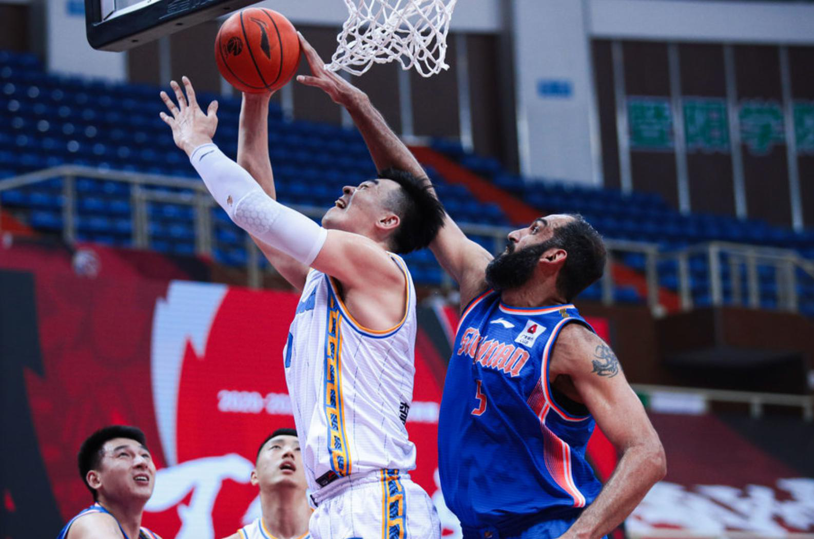 包含里程碑夜北京首钢临场应变,欧联关键时刻刷纪录,更衣室稳定,心理建设被强调的词条 包含里程碑夜北京首钢临场应变,欧联关键时刻刷纪录,更衣室稳定,心理建设被强调的词条